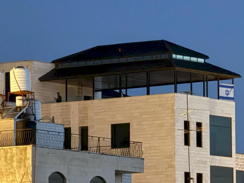 Occupation Turns a House in El-Zawiya into a Military Barracks and Closes the Town's Entrance for the Second Day