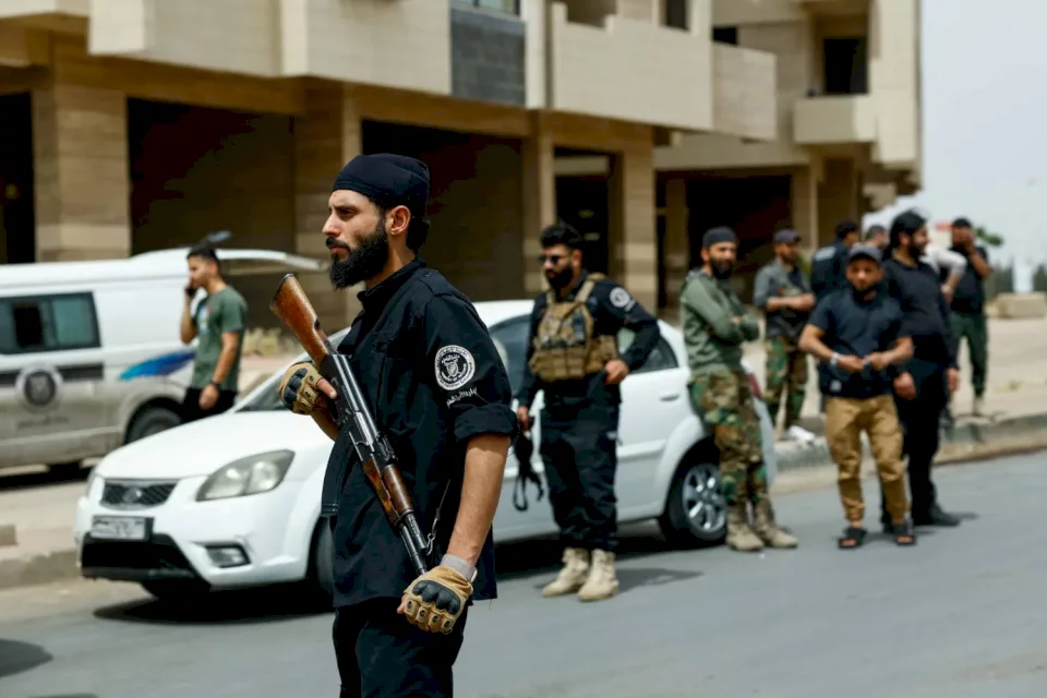 اتفاق بين الحكومة السورية ووجهاء جرمانا والسويداء على تسليم السلاح