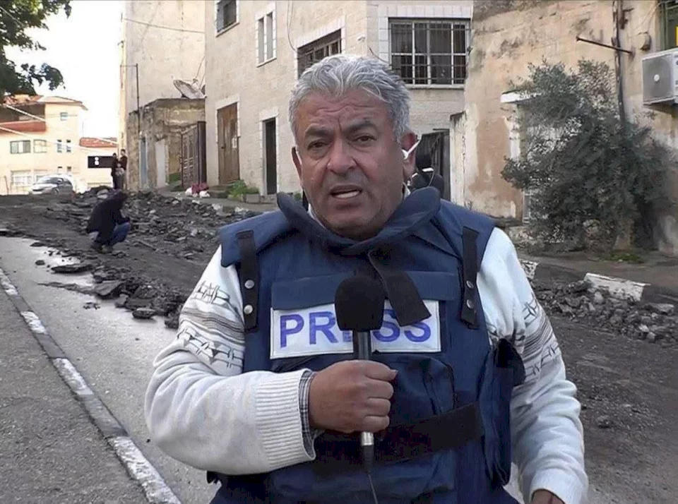 الاحتلال يحوّل الصحفي "علي السمودي" للاعتقال الإداري 6 أشهر