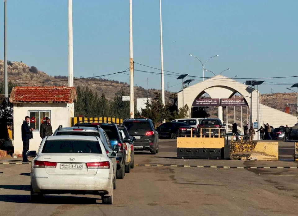 لبنان يتسلم وثائق وخرائط من فرنسا تساعده في ترسيم حدوده مع سوريا