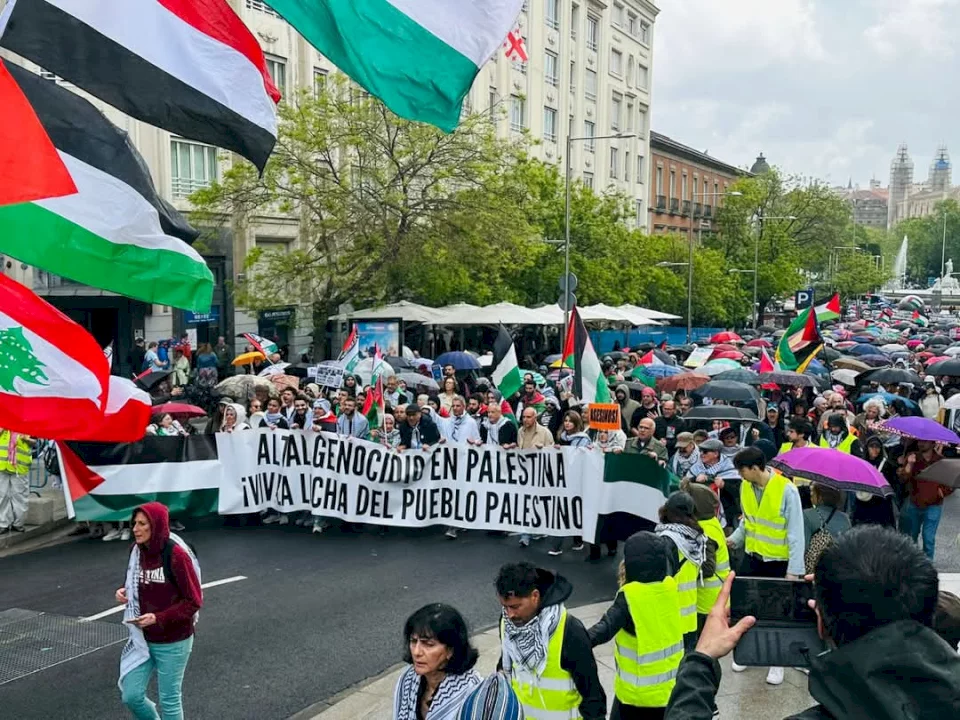 مسيرة داعمة لفلسطين في العاصمة الإسبانية مدريد