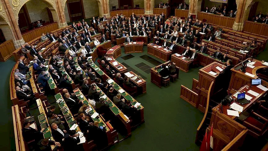 برلمان المجر يقر قانون الانسحاب من الجنائية الدولية