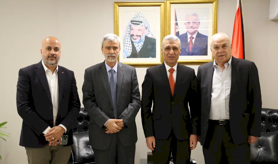 وزير الشؤون المدنية يستقبل وفداً من مصلحة مياه محافظة القدس