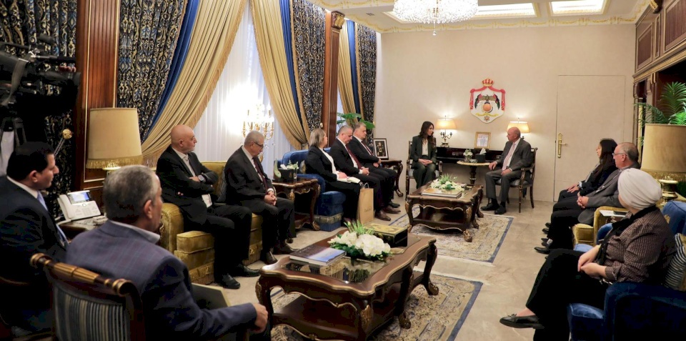 وزارة العمل ومجلس الأعيان الأردني يبحثان آليات العمل المشترك للدفاع عن الحقوق الاقتصادية والاجتماعية للعمال