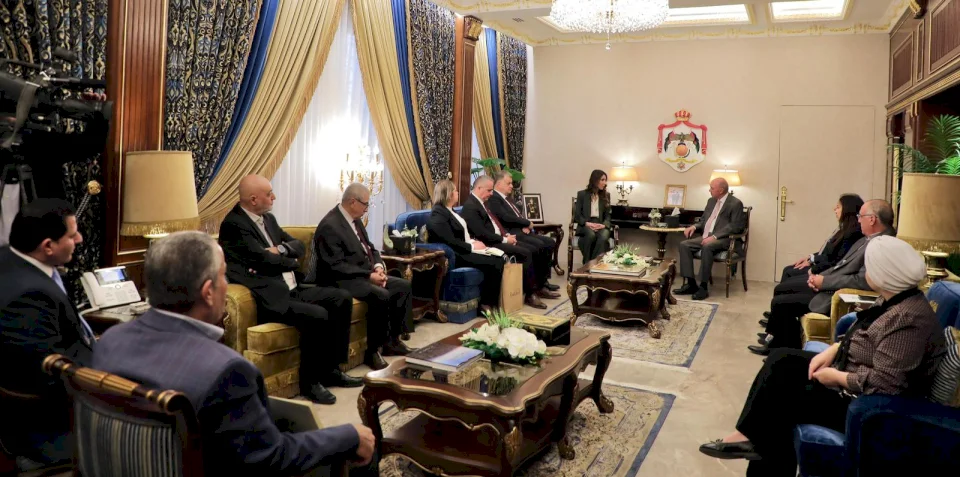 وزارة العمل ومجلس الأعيان الأردني يبحثان آليات العمل المشترك للدفاع عن الحقوق الاقتصادية والاجتماعية للعمال