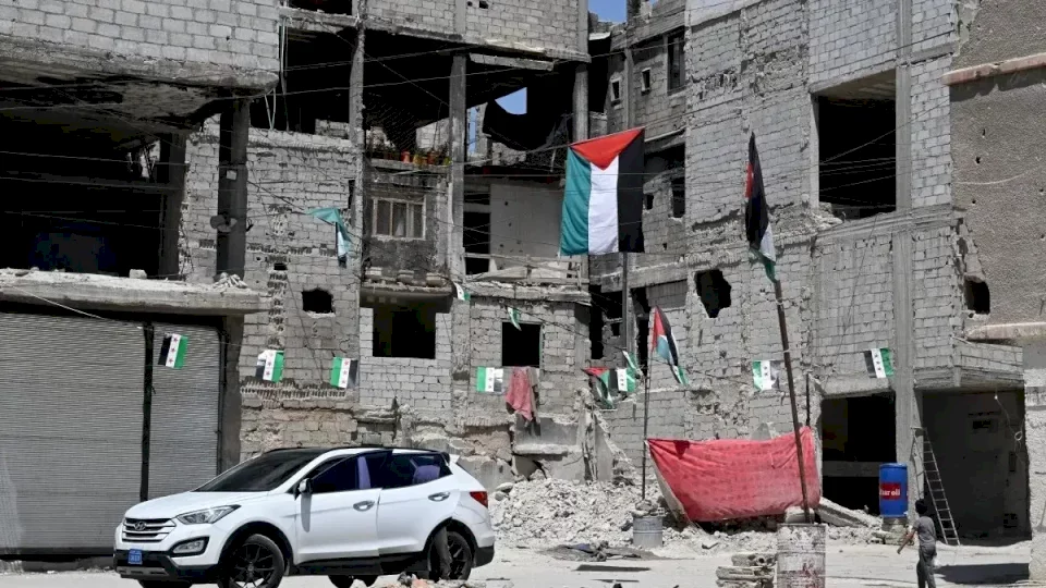 تقرير: قادة فصائل فلسطينية تدعمها طهران غادروا دمشق بعد التضييق عليهم