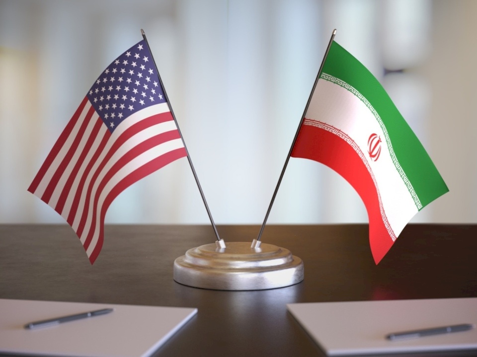 مفاوضات النووي الإيراني بين واشنطن وطهران لن تنعقد غدا