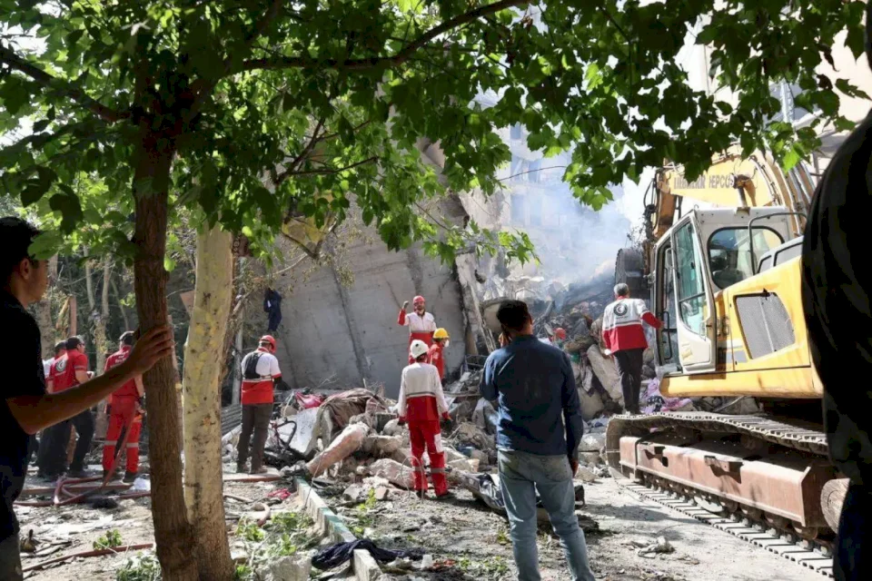430 قتيلا و3500 جريح في تواصل الهجوم الإسرائيلي على إيران