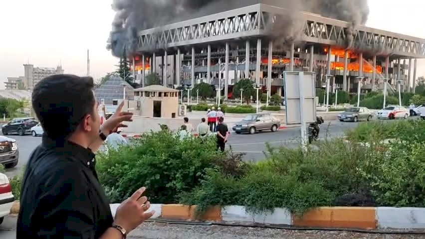شهداء في قصف إسرائيلي طال مبنى التلفزيون الإيراني