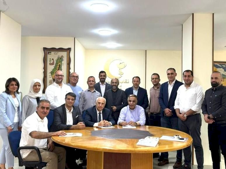 اتحاد التأمين ونقابة الصيادلة يتفقان على معالجة القضايا العالقة