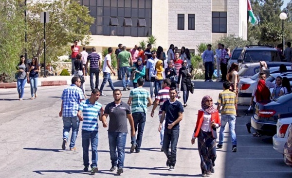 إسرائيل تقر مشروع قانون يمنع توظيف المعلمين الذين درسوا في جامعات فلسطينية