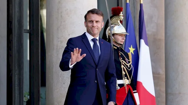 Macron Invites Israel to 'Direct' Talks with Lebanon