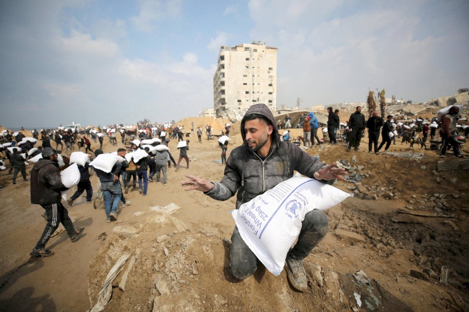 Rapport : « L’Agence américaine pour le développement international » n’a trouvé aucune preuve que « Hamas » a volé des aides de manière systématique