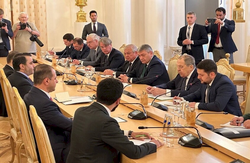 Lavrov : Nous espérons la présence de l'Achraf lors du premier sommet russo-arabe à Moscou