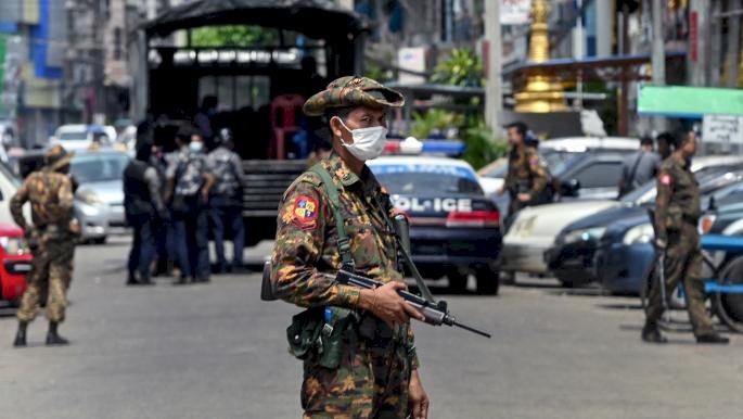 Le Myanmar met fin à l'état d'urgence et forme un comité en vue des élections générales