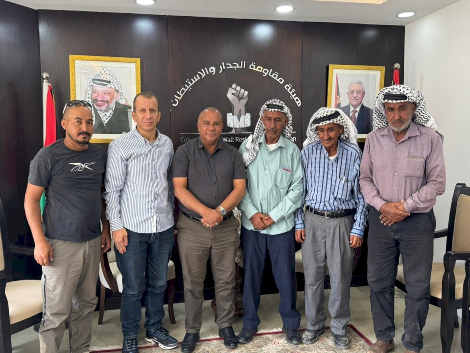 عودة أهالي عرب المليحات إلى أراضيهم بعد أسابيع من النزوح القسري بفعل الاحتلال والمستعمرين