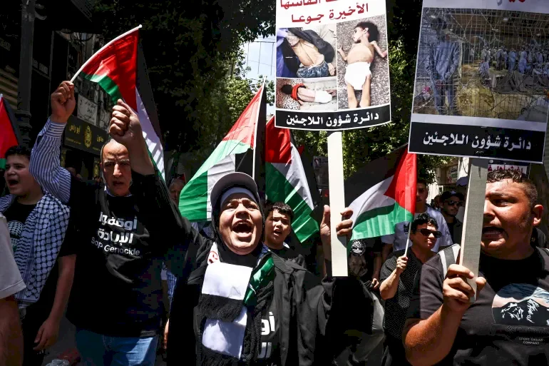 مسيرات في الضفة الغربية تضامنا مع غزة