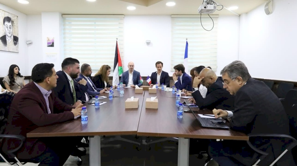 مركز شاهد يلتقي القنصلية الفرنسية ضمن حملته لدعم الاعتراف بدولة فلسطين