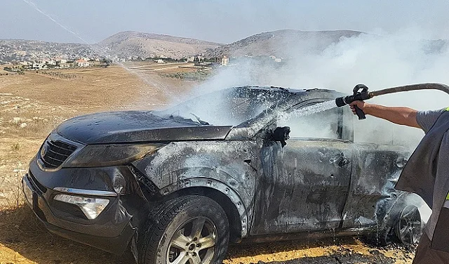 شهيد جراء غارة إسرائيلية استهدفت مركبة في بلدة عيناتا جنوبي لبنان