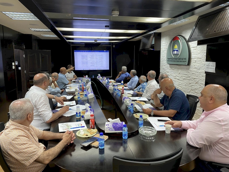 الإطار التنسيقي للقطاع الزراعي يبحث التحديات و خطط حماية وتطوير الزراعة في فلسطين