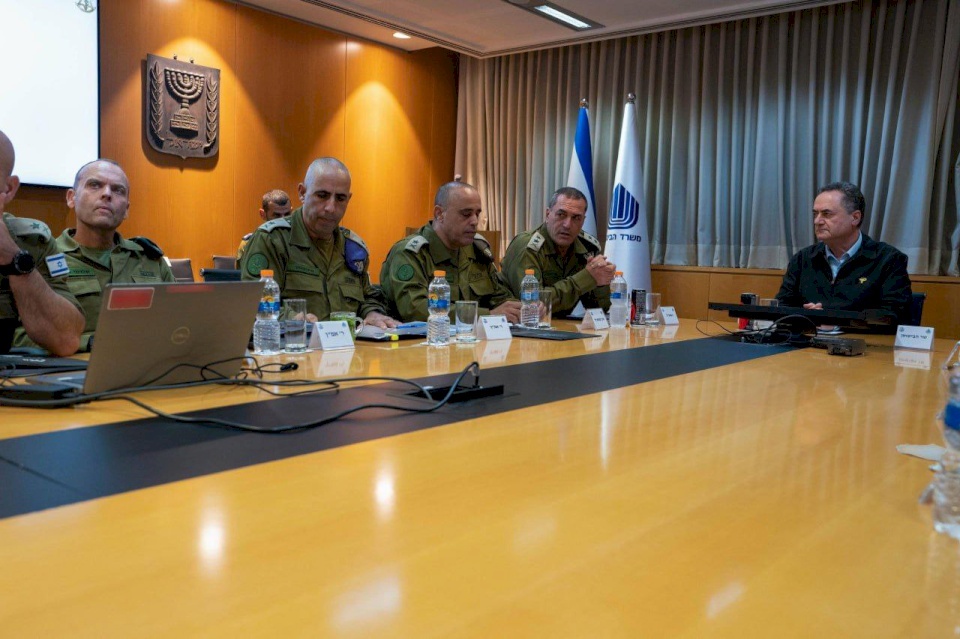 Katz Approves Gaza Occupation Plan and Begins Call-Up of 60,000 Soldiers