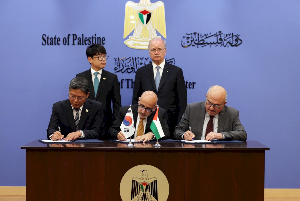 24 مليون دولار.. فلسطين توقع اتفاقيتين مع كوريا الجنوبية لتعزيز التكنولوجيا وحماية التراث