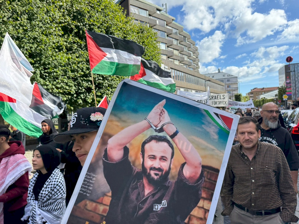 السويد تنتصر للقائد مروان البرغوثي والأسرى الفلسطينيين في سجون الاحتلال