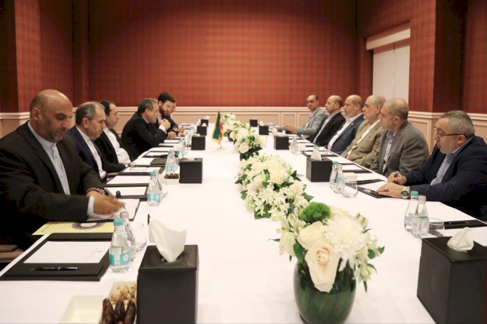 A Hamas Leadership Delegation Meets the Iranian Foreign Minister in Doha