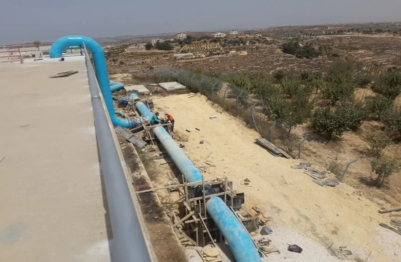 Hebron Governor: The cost of maintaining the pipeline in Deir Sha'ar area reached 3 million shekels, and water thieves will pay this amount
