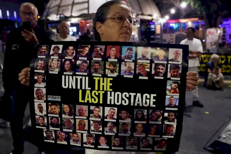 Families of Israeli Prisoners Call for Sit-Ins This Evening for a Deal