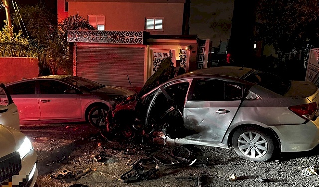 Deux blessés dans un attentat à la voiture piégée et des échanges de tirs à l'intérieur de la région occupée