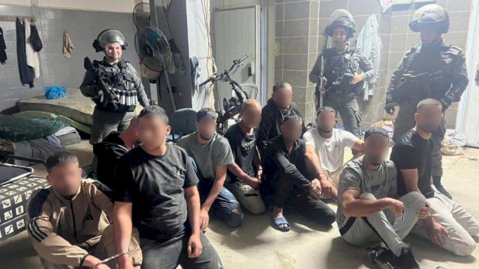 Israel Establishes First Private Prison for Palestinian Workers.. New Classification as Security Detainees