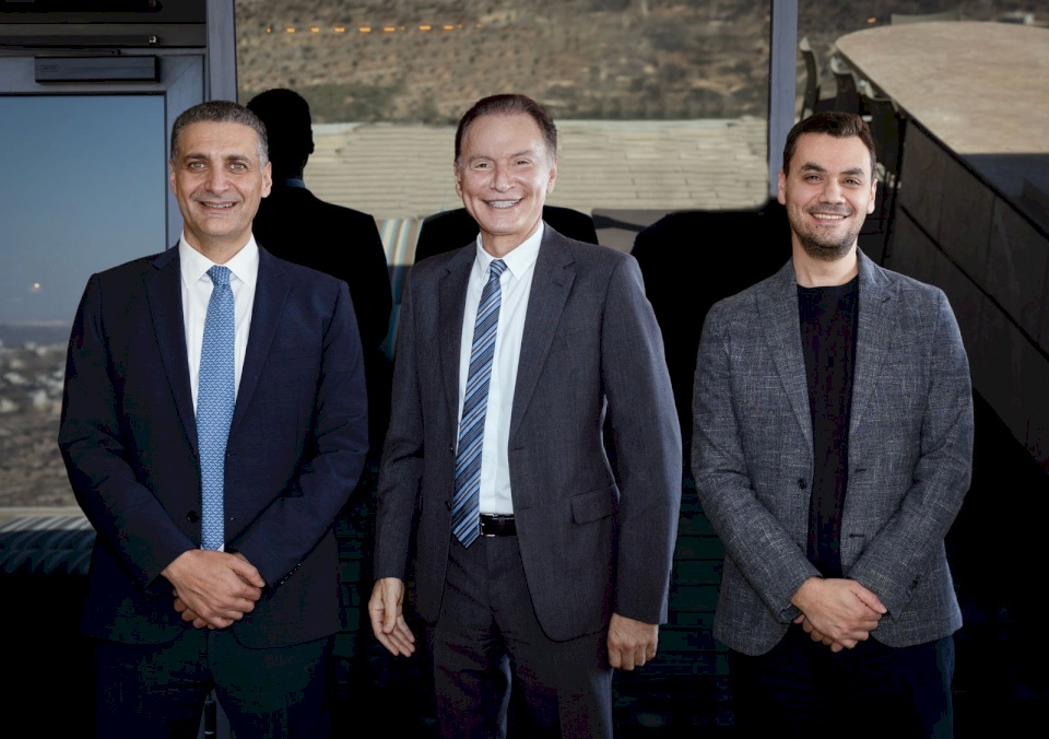 Minister of Communications Discusses Current Challenges in the Telecommunications Sector with Vice Chairman of the Board of the Palestinian Communications Company "Jawwal" Bashar Masri and CEO Abdul Majid Malhem