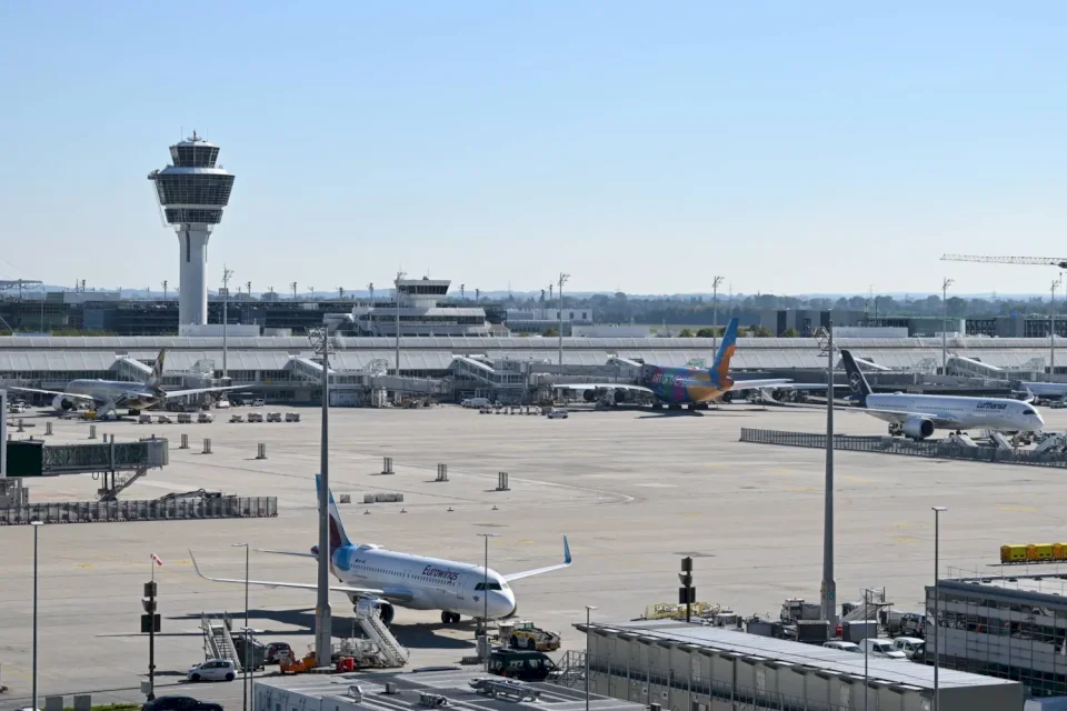 Fermeture de l'aéroport de Munich à nouveau après la détection de drones dans son espace aérien