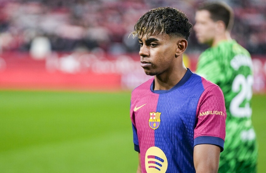 بند غريب في عقد لامين جمال مع برشلونة يثير الجدل
