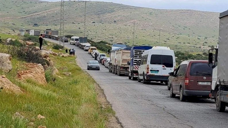 L'occupation ferme le poste militaire d'Hamra dans la vallée du Jourdain nord