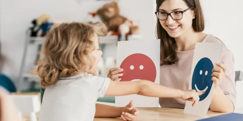 Study Reveals: Drug for Alzheimer's Treatment Enhances Communication Skills in Autism Patients