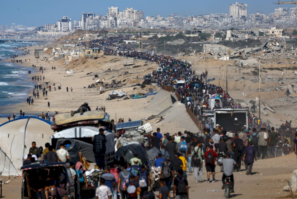 The Continued Return of Displaced Persons to Gaza City and Its North, and the Retrieval of New Martyrs' Bodies