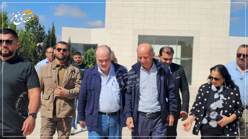 بعد إعادته لصفوف "فتح".. ناصر القدوة يصل رام الله ويتجه لضريح عرفات