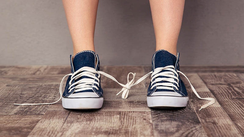 Voici un guide simple pour choisir des chaussures appropriées afin d'éviter des problèmes de santé graves