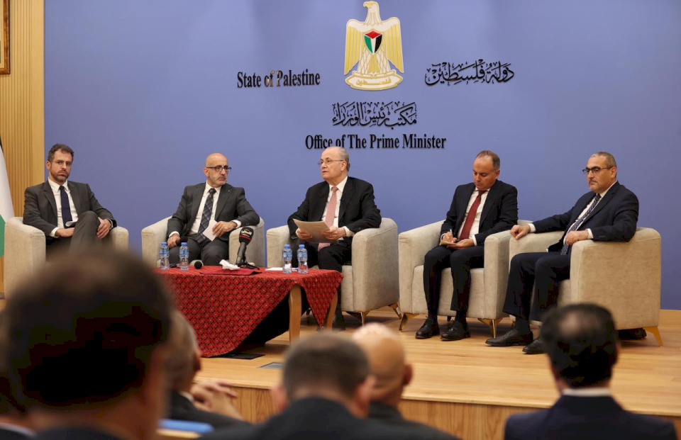 مصطفى: عملية إعادة إعمار القطاع تحتاج حسب التقديرات الدولية إلى حوالي67 مليار دولار