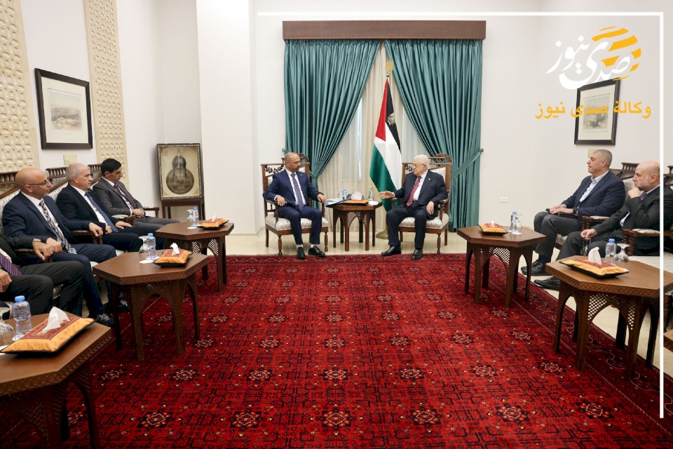 الرئيس يستقبل وفدا من اتحاد المقاولين الفلسطينيين