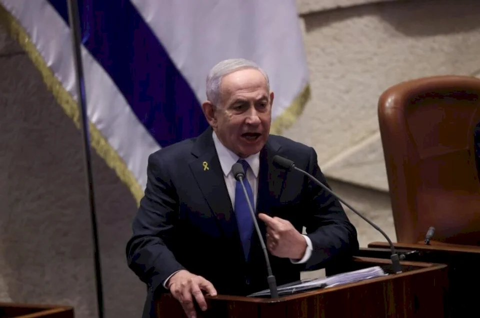 Netanyahu from the Knesset: We Will Defeat Hamas Militarily and Politically