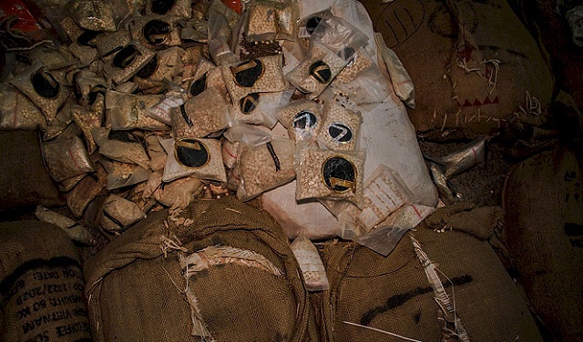 سوريا: ضبط حوالي 12 مليون حبة كبتاغون بحوزة شبكة لتهريب المخدرات في ريف دمشق