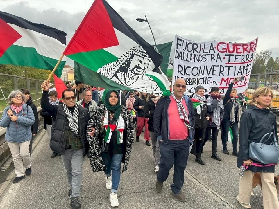 Demonstration in Colleferro – Rome Rejecting Weapons Exports to the Occupation with the Participation of Fatah Movement and Italian Solidarity Forces