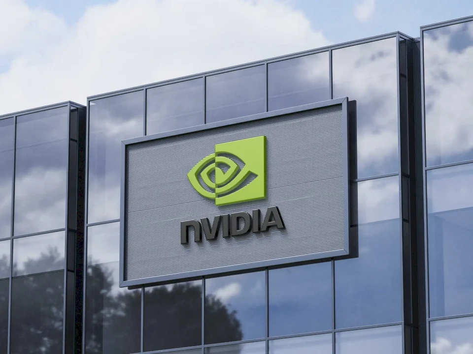 إنفيديا أول شركة تتجاوز قيمتها 5 ترليونات دولار