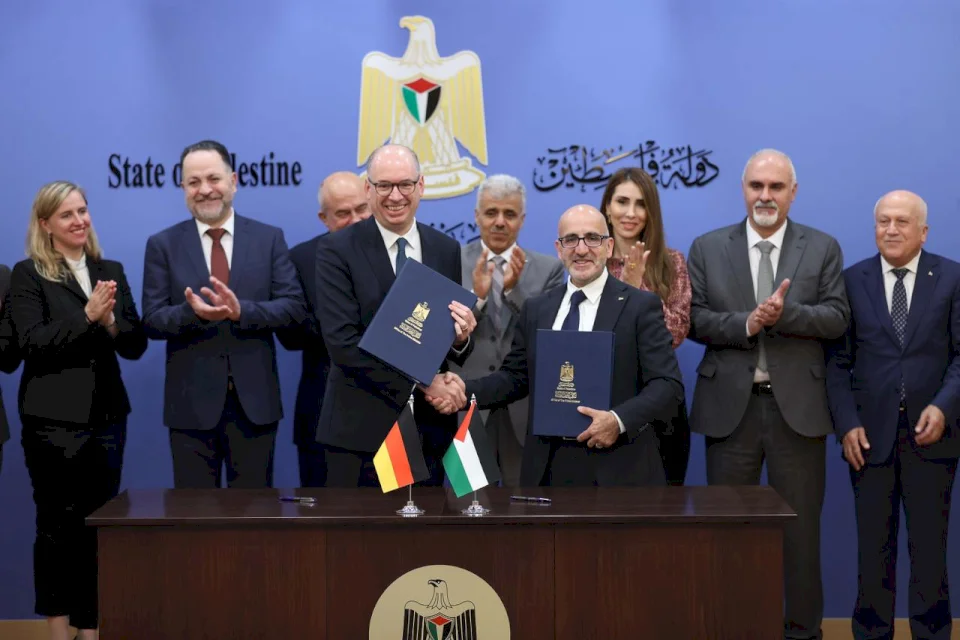 فلسطين وألمانيا توقعان اتفاقية دعم لبرامج التنمية في فلسطين