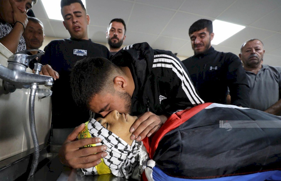 نابلس: تشييع جثمان الشهيد جميل حنني إلى مثواه الأخير