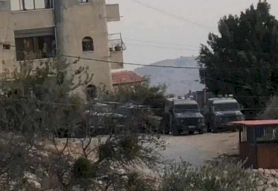 הכיבוש ממשיך לחדור לטובאס במשך שעות והופך בתים למוצבים צבאיים