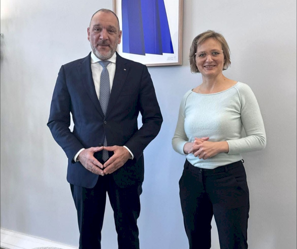 L'ambassadeur Leith Aref informe la présidente du Parti des Verts allemand, Franziska Brantner, des dernières actualités en Palestine